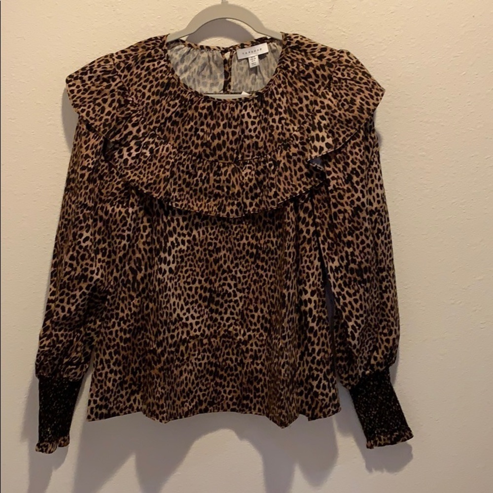 NWT TOPSHOP leopard print poplin top. Ruff…​​​​​​​​​​​​​​​​​​​​​​